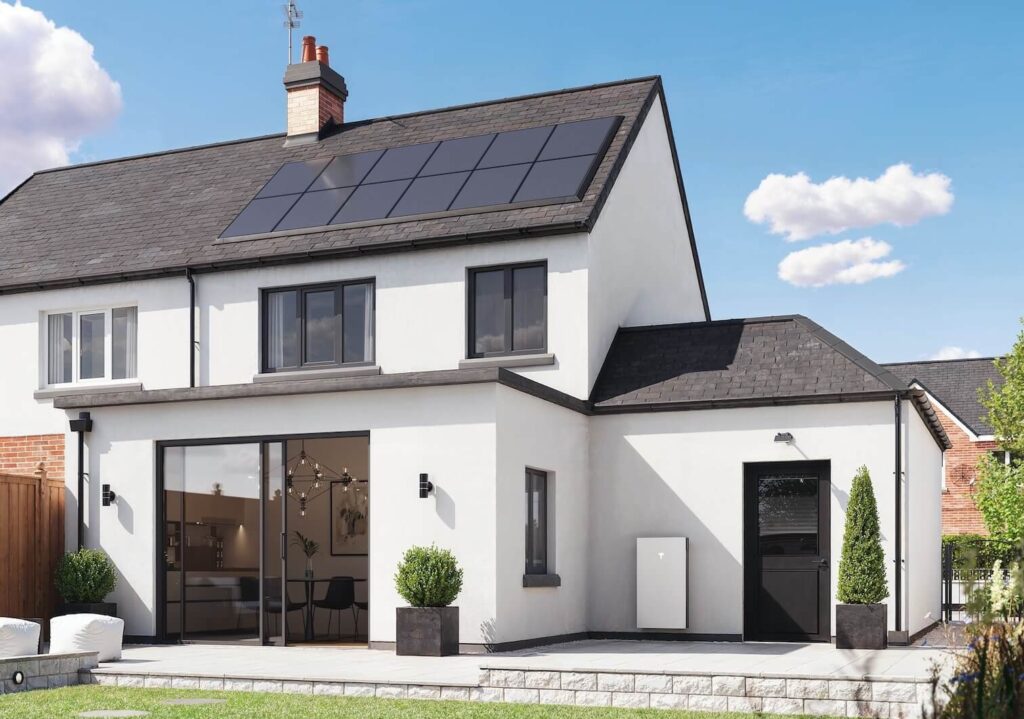 UK Solar Hits Record Highs in 2025: It's The Rooftop Revolution